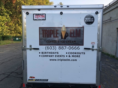 vehicle graphics Photo